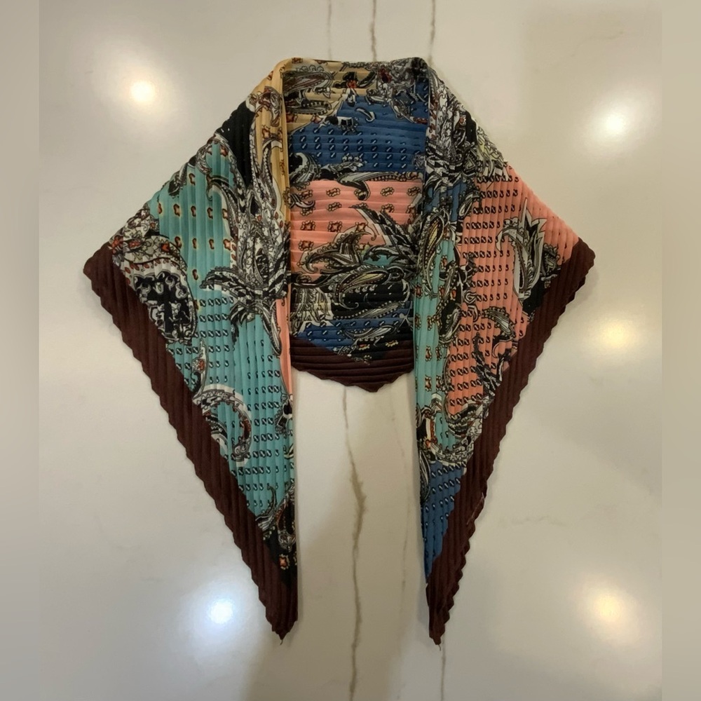 Paisley Pleated Scarf